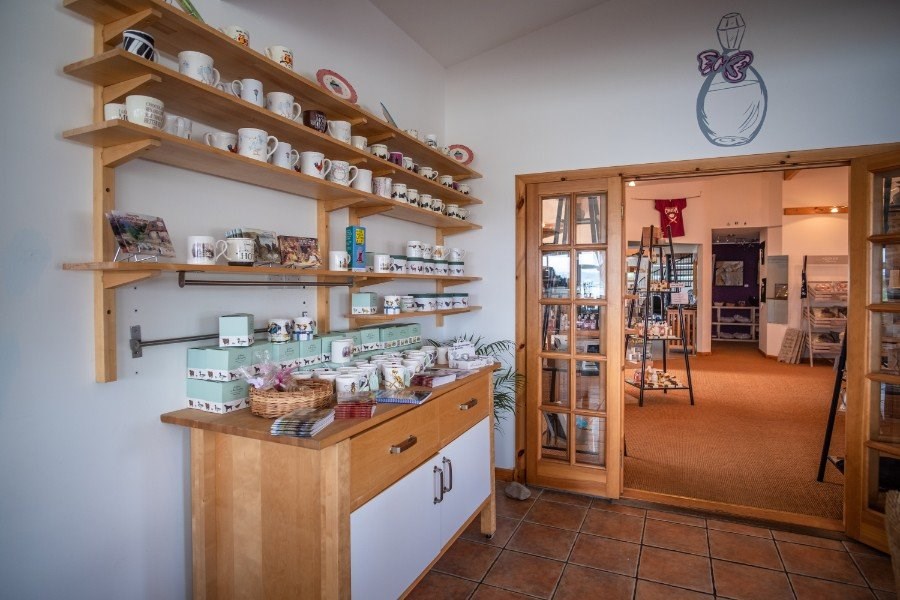 Aroma Cafe & Gift Shop With Potential Residence, Mellon Charles, IV22 2JL