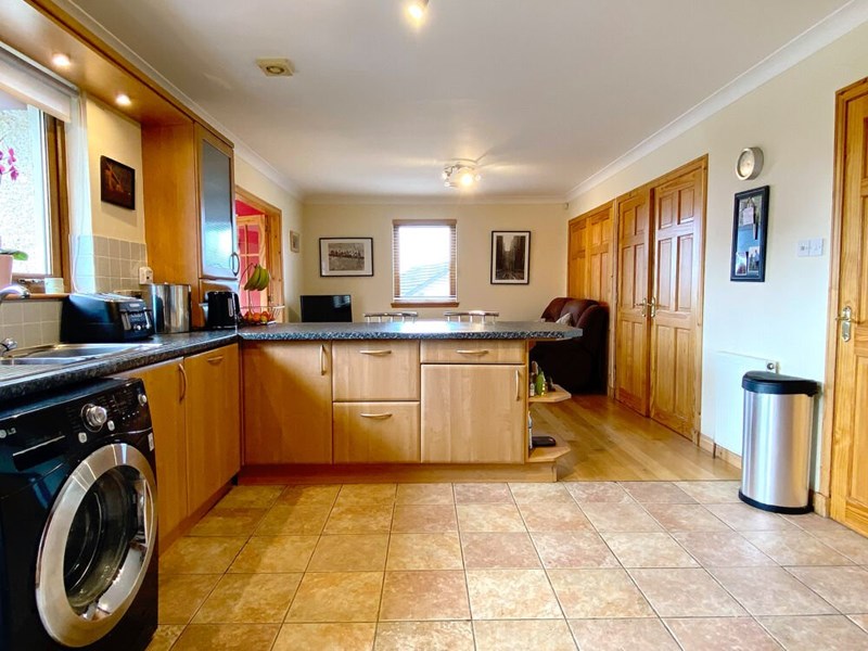 8 Druid Temple Crescent, IV2 6UT