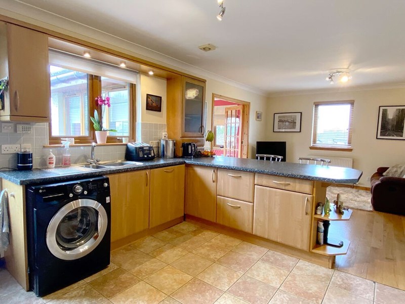 8 Druid Temple Crescent, IV2 6UT
