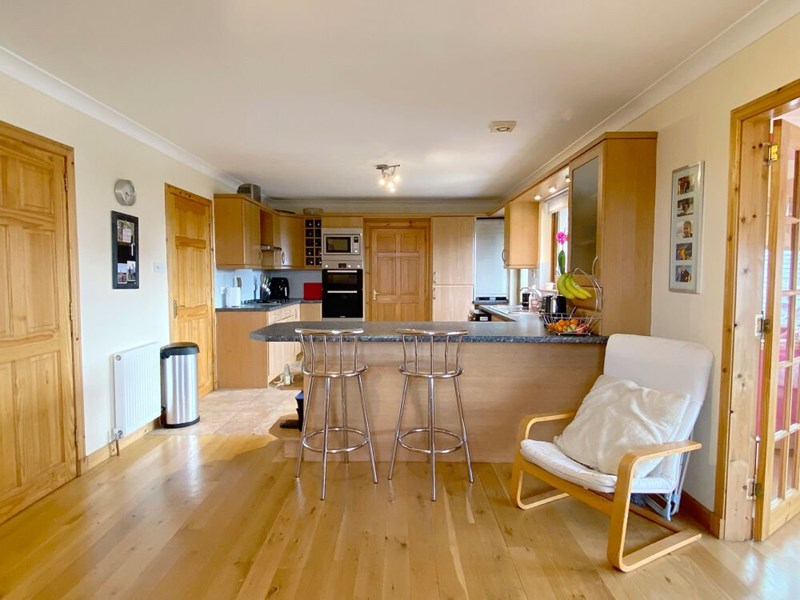 8 Druid Temple Crescent, IV2 6UT