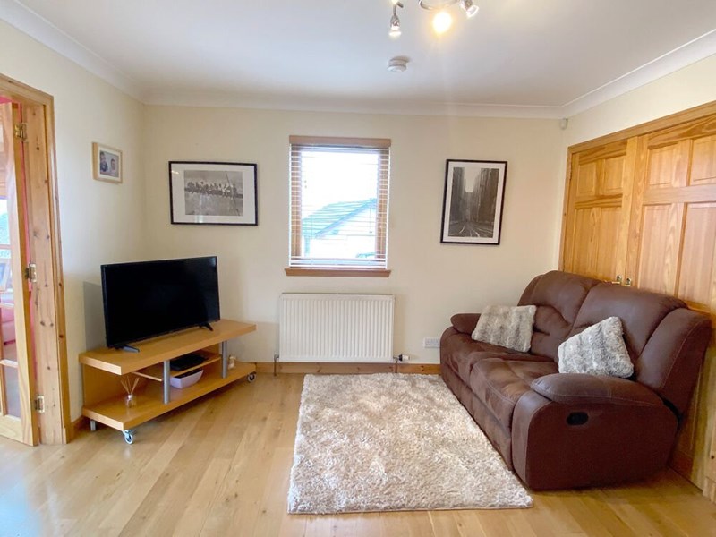 8 Druid Temple Crescent, IV2 6UT