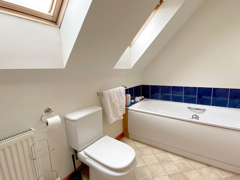 8 Druid Temple Crescent, IV2 6UT