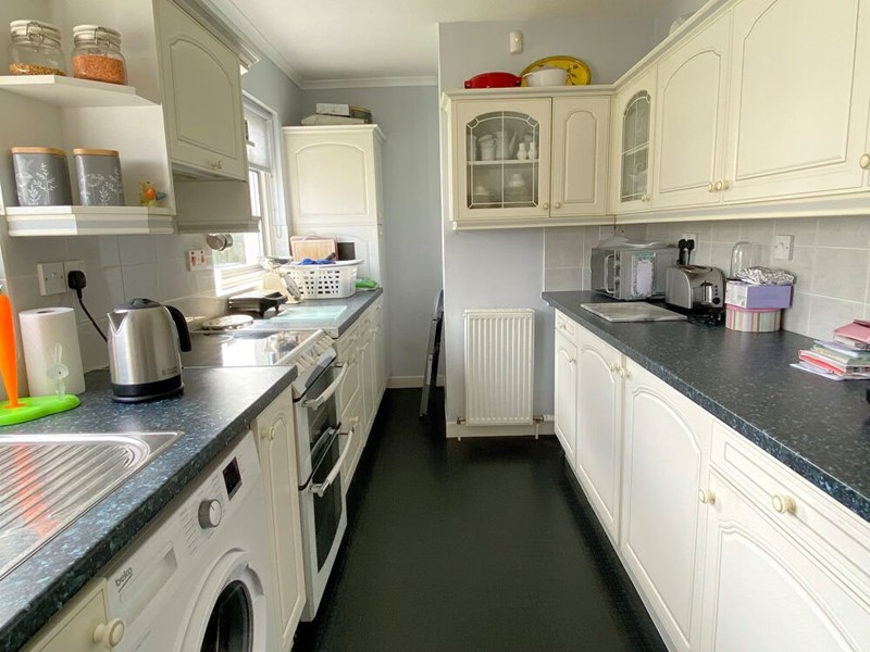 35 Broom Drive, IV2 4EG