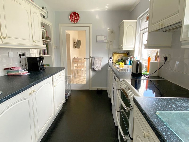 35 Broom Drive, IV2 4EG