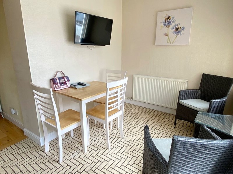 35 Broom Drive, IV2 4EG
