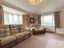 35 Broom Drive, IV2 4EG