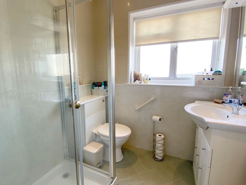 35 Broom Drive, IV2 4EG