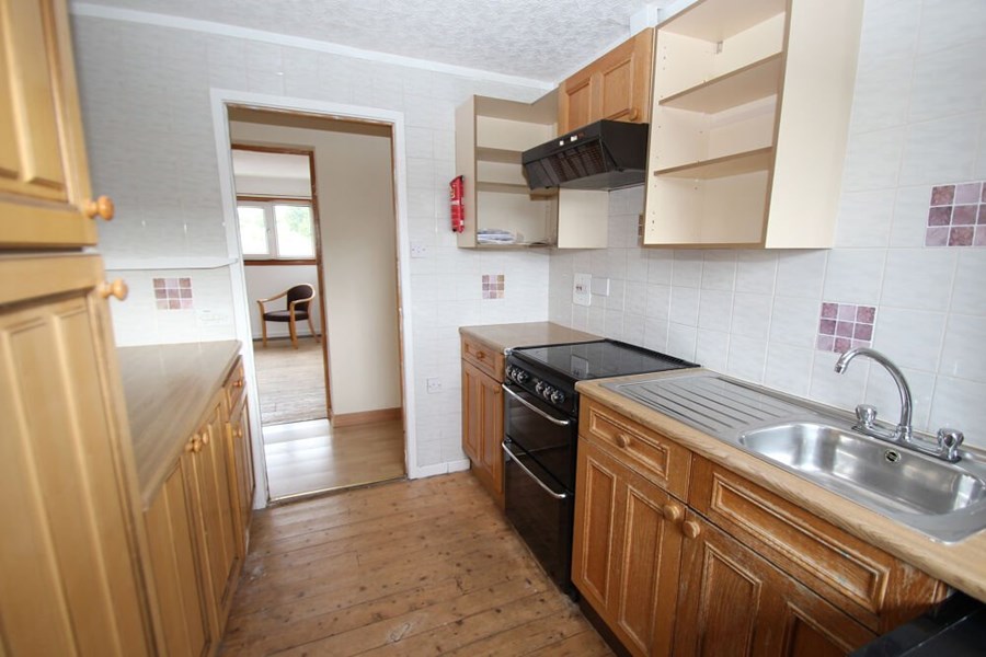 6 Springfield Gardens, IV3 5SL