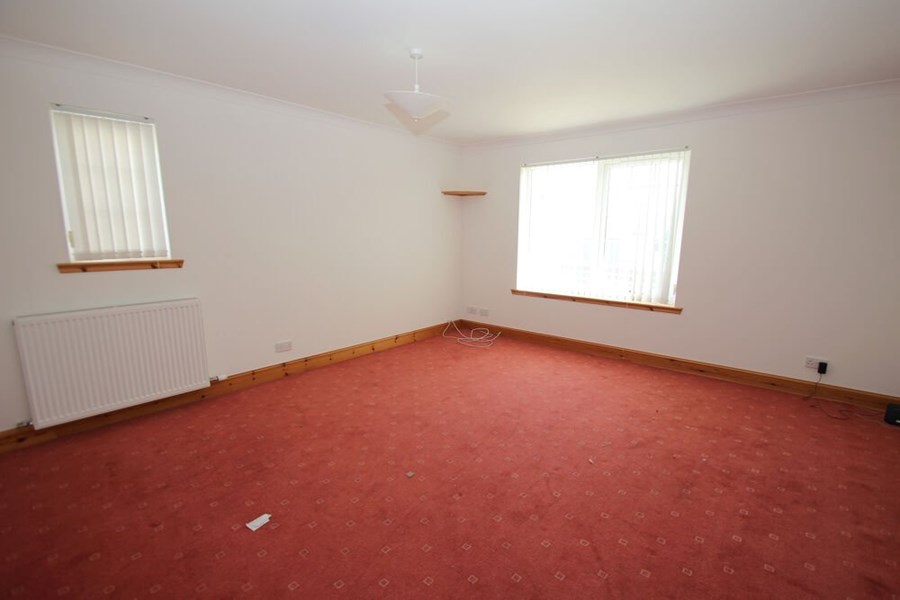3 Willowbank Green, IV17 0PP