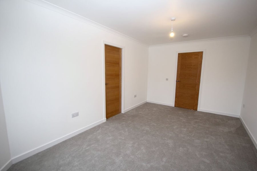 Flat 6, 2-4 Montague Row, IV3 5DX