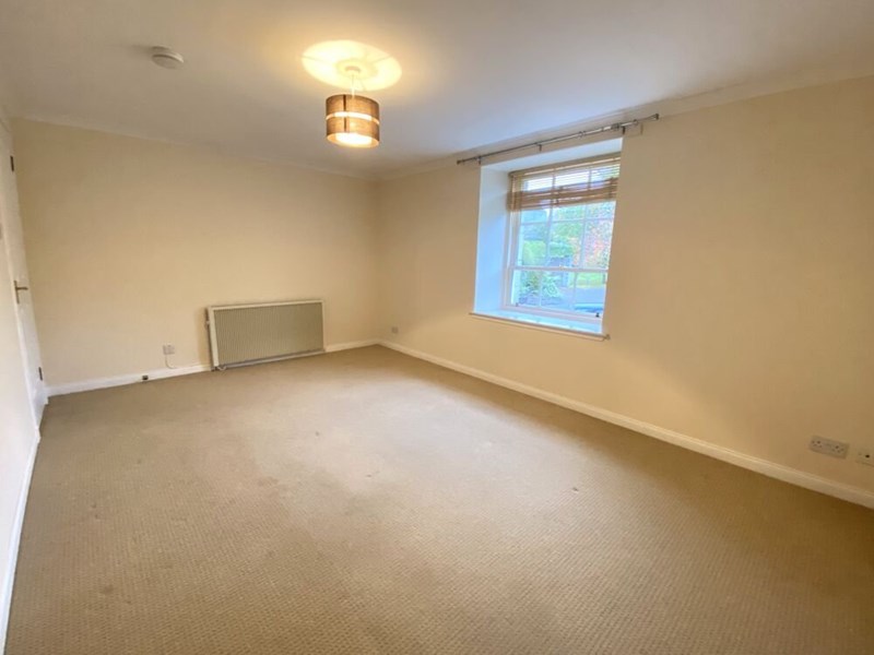 4 Culloden Stables, Barn Church Road, IV2 7WB