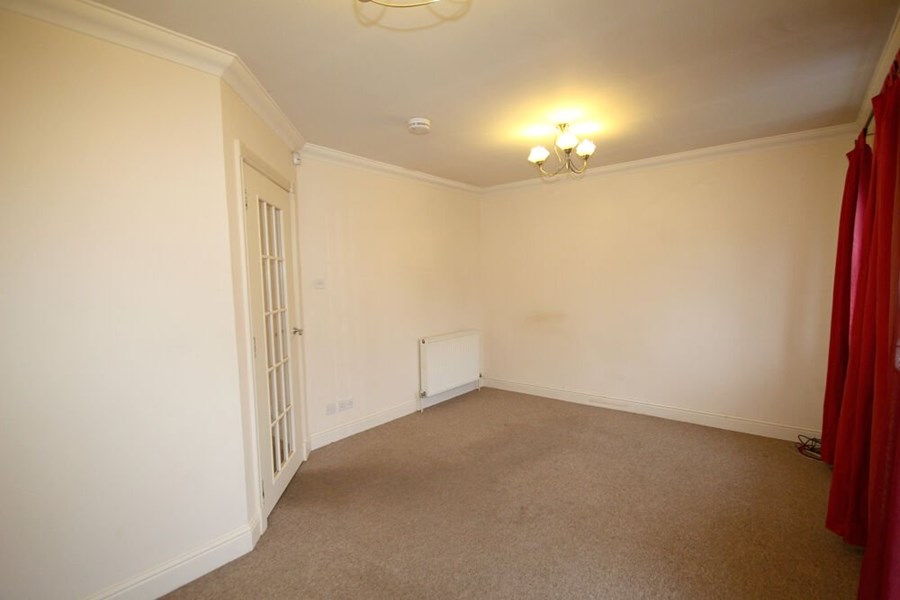11 Woodgrove Crescent, IV2 5HN