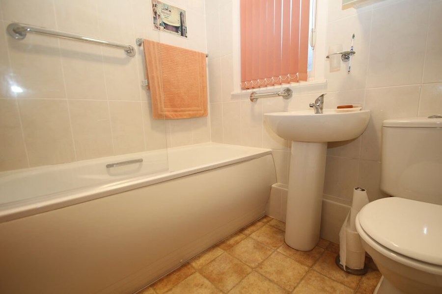 74 Dell Road, IV2 4TX