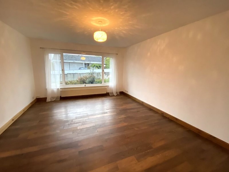 32 Leachkin Avenue, IV3 8LH