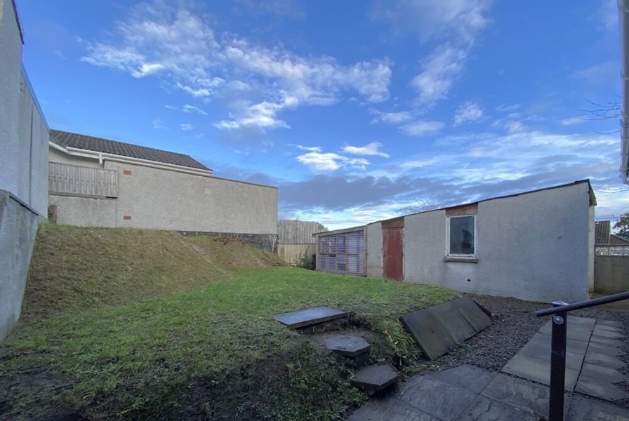 32 Leachkin Avenue, IV3 8LH