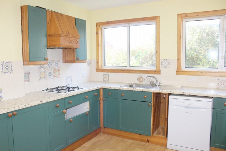 Moulinard, 16 Mill Crescent, North Kessock Inverness, IV1 3XY