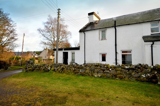 1 Broomhill Cottage, Farr IV2 6XF