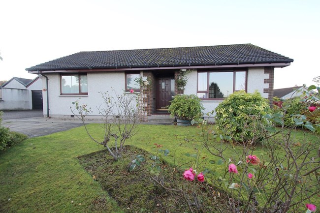 13 Inshes Brae, Inverness IV2 5AX