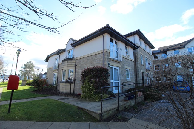 41 Clachnaharry Court, Inverness IV3 8LT