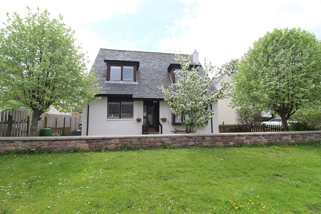 14 Custom House Street, Ullapool IV26 2XF
