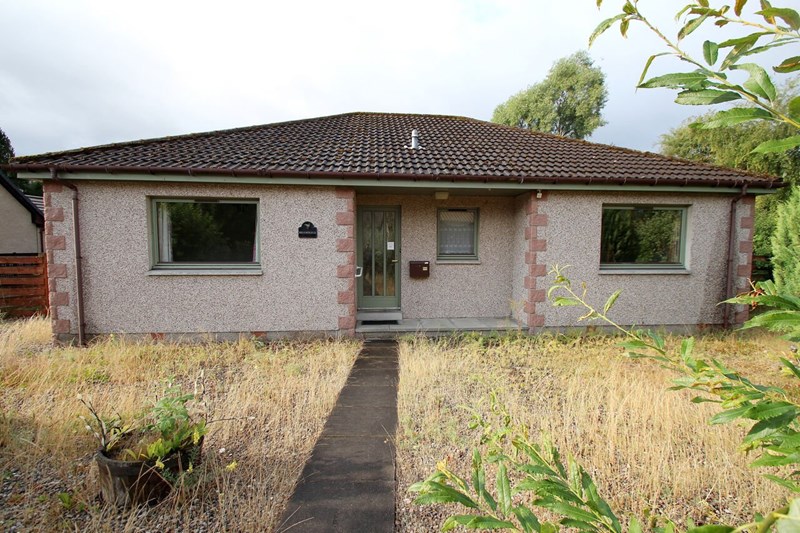 Bramhall, 4 Craiggowrie Place