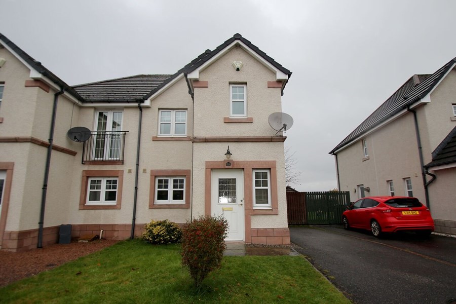 11 Woodgrove Crescent, IV2 5HN