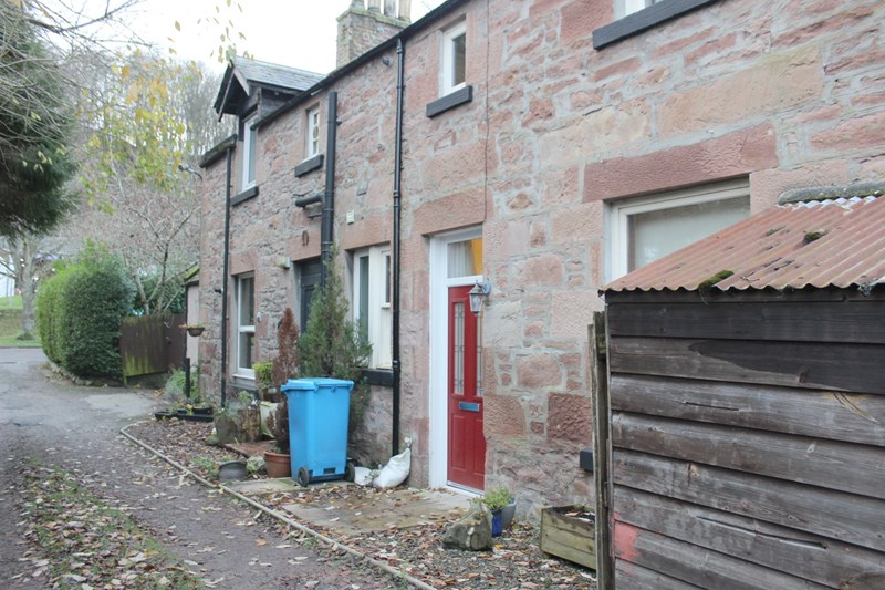 2 Mansefield Road
